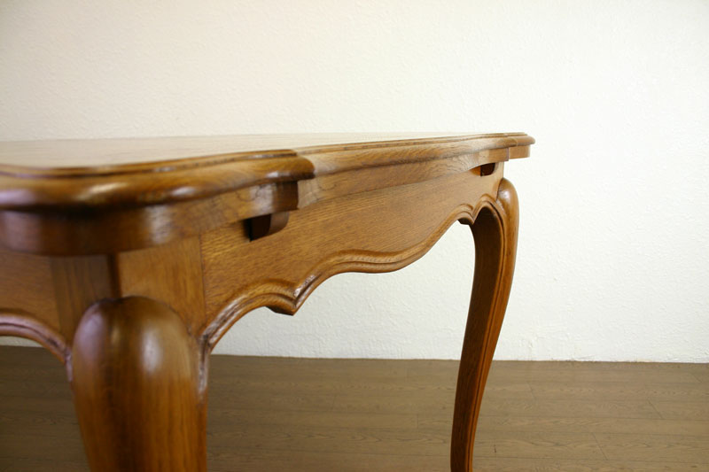 ロココスタイルテーブル 
