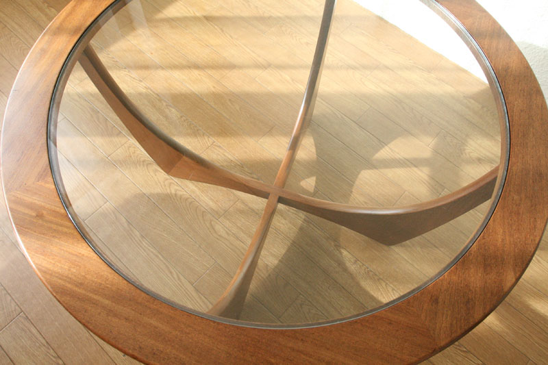 ジープランG-PLAN グラストップテーブル