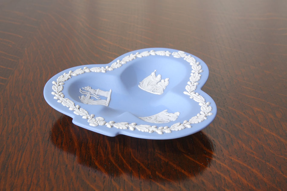 ウェッジウッドWedgewood ヴィンテージ“ジャスパー” リーフシェイプディッシュ