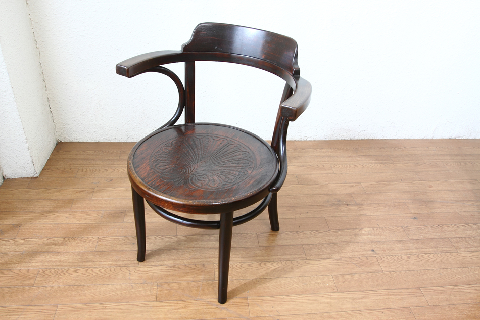 thonet アームチェア トーネットThonet ベントウッドアームチェア｜アンティーク家具