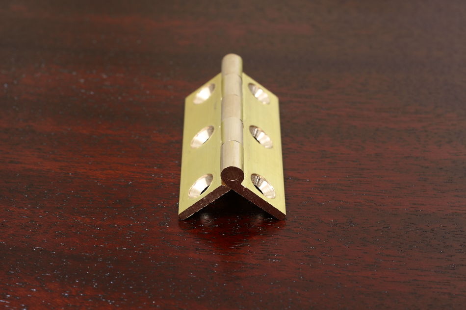 真鍮製キャビネットヒンジ (丁番) 39×64
