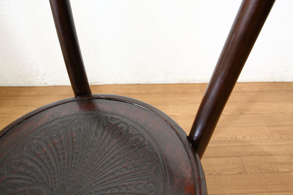 トーネットTHONET ベントウッドパネルバックチェア