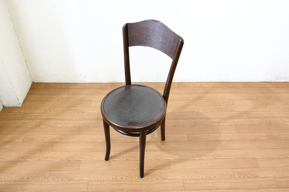 トーネットTHONET ベントウッドパネルバックチェア