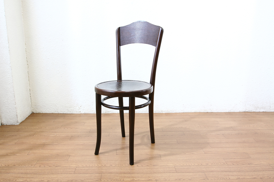 トーネットTHONET ベントウッドパネルバックチェア