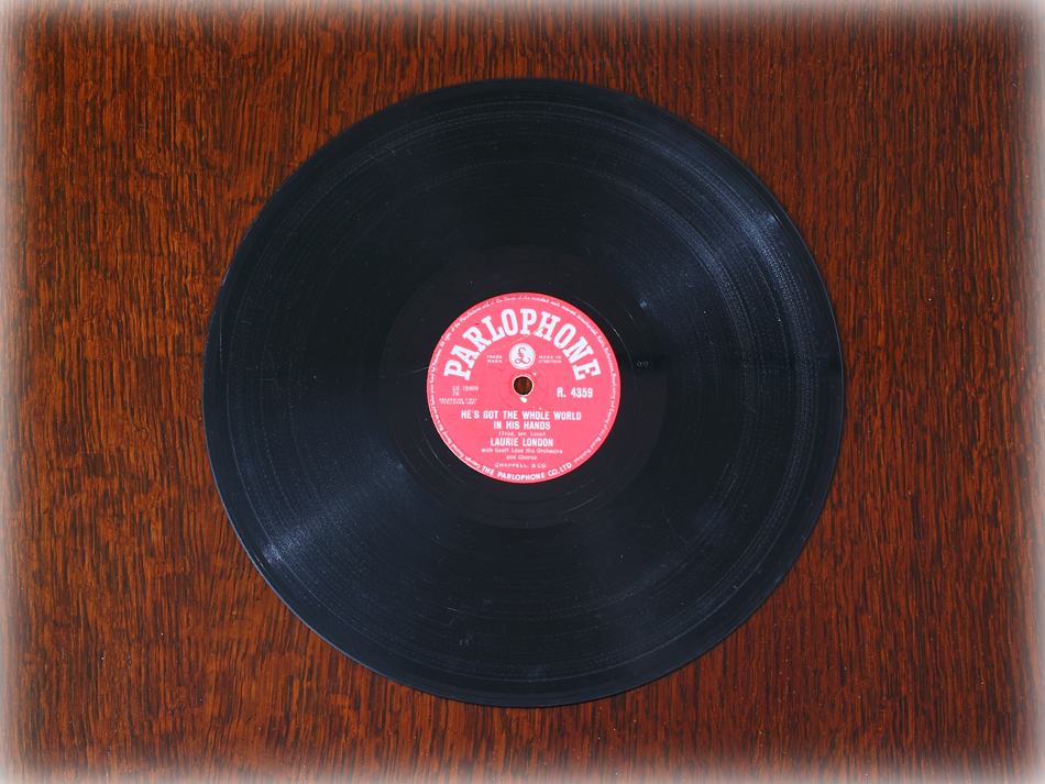 SPレコード盤　10インチ25cm ～LAURIE LONDON～