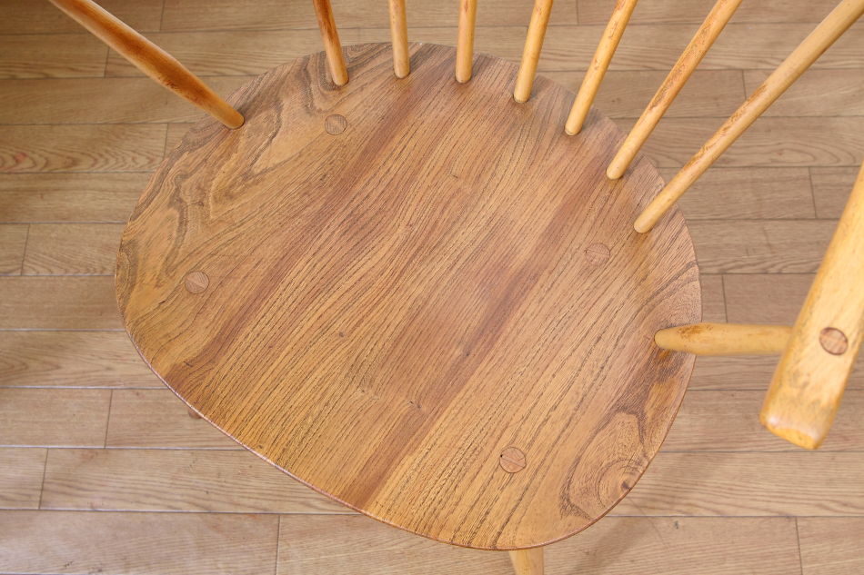 アーコールErcol カウホーンチェア |アンティーク家具・照明の アーコールErcol カウホーンチェア |アンティーク家具・照明の