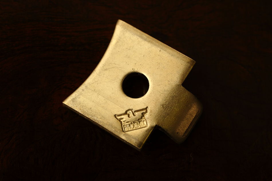真鍮製ブックケースフラットスタッズ 20×18