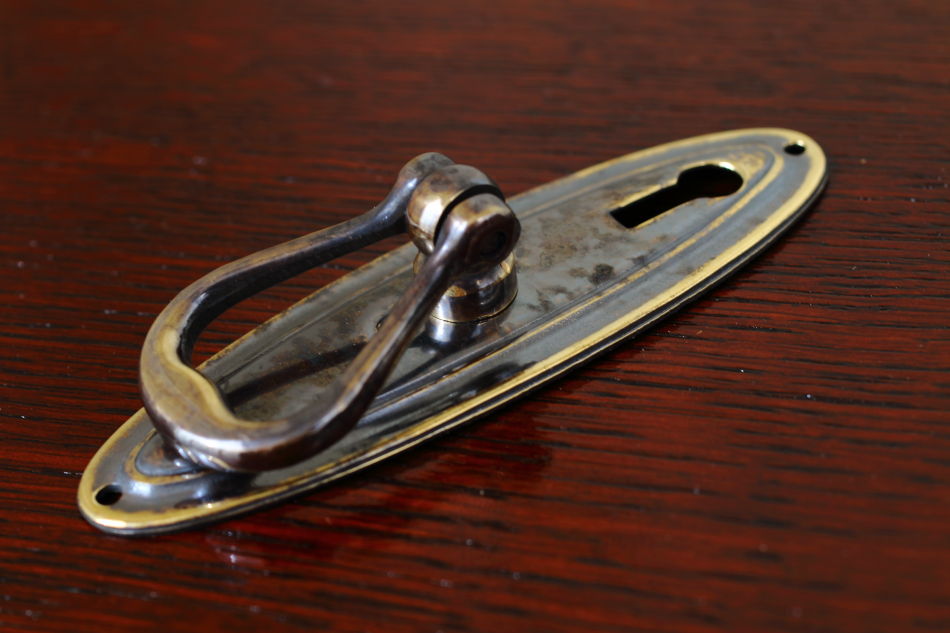 真鍮製 ペデスタルハンドル サイズ キーホール(鍵穴)付き83サイズ
