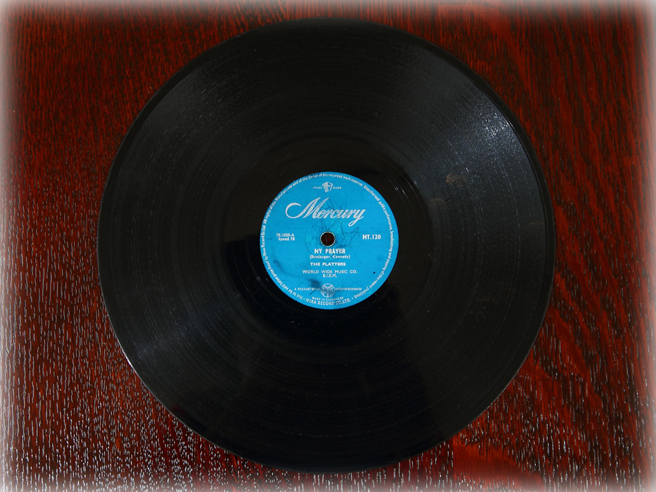 SPレコード盤　10インチ25cm ～THE PLATTERS ～
