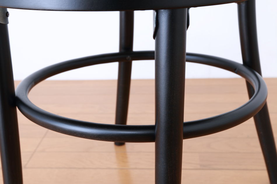 ページドPaged ベントウッドスタッキングチェア No18 / ダークウェンジ