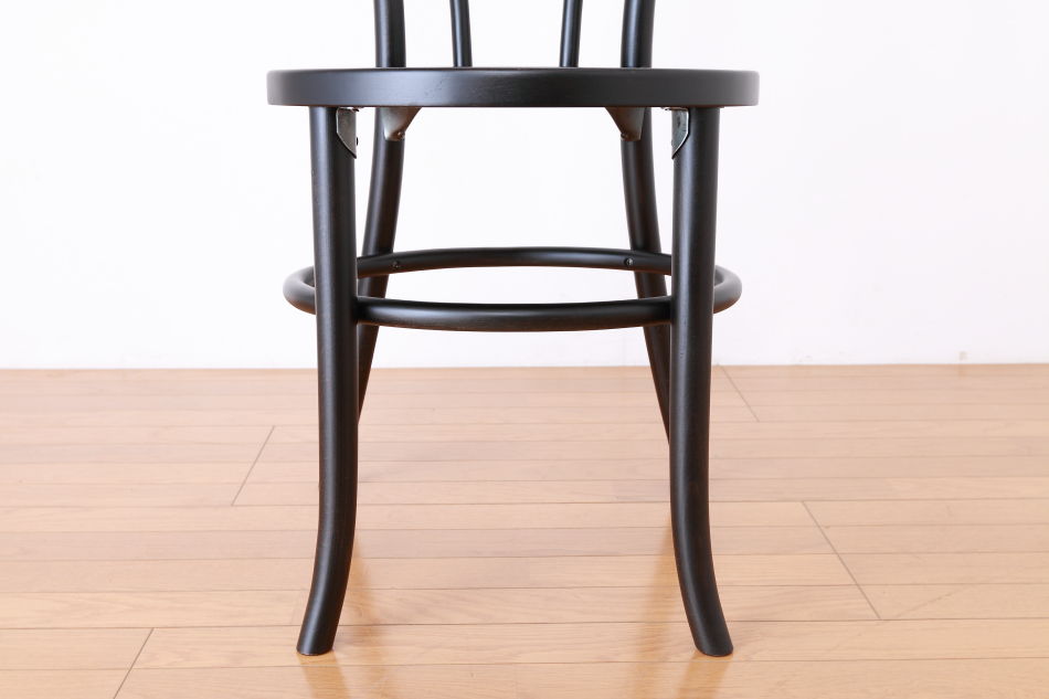 ページドPaged ベントウッドスタッキングチェア No18 / ダークウェンジ