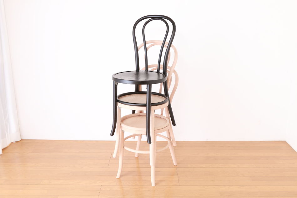 ページドPaged ベントウッドスタッキングチェア No18 / ダークウェンジ