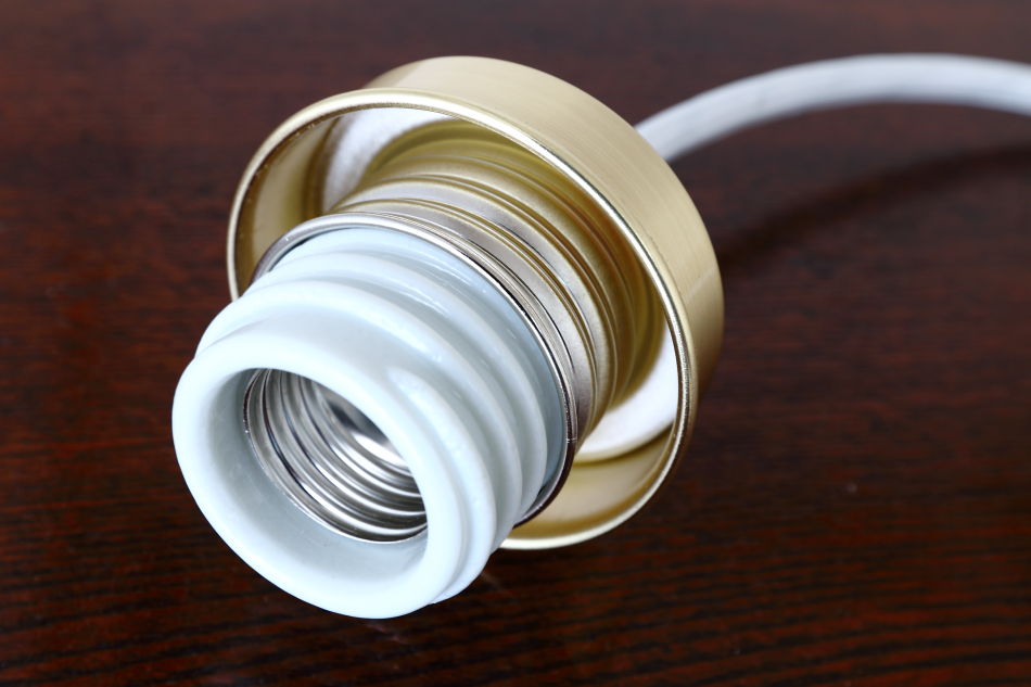 E26 スクリューホワイトソケットランプ / 真鍮ギャラリー付