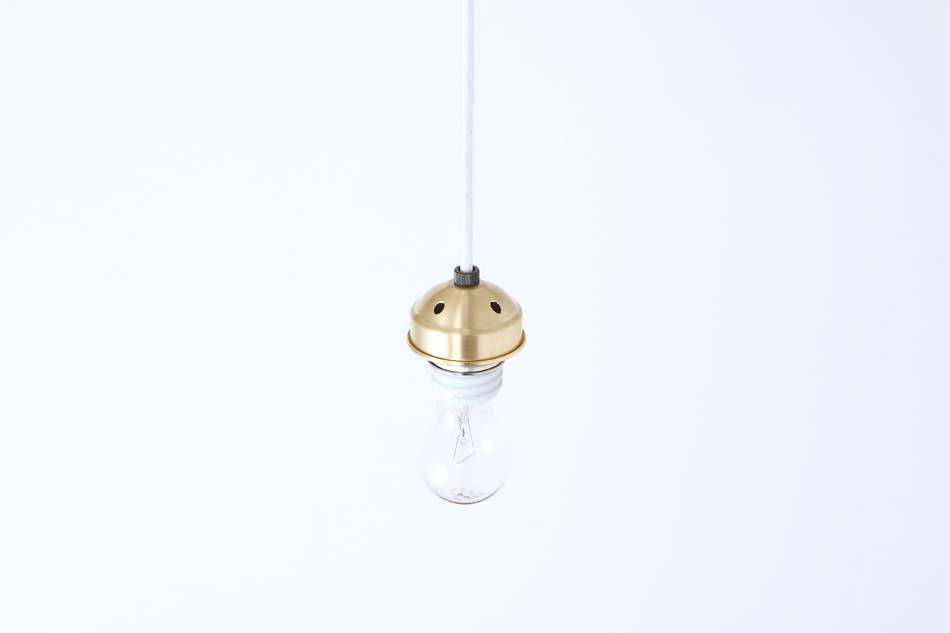 E26 スクリューホワイトソケットランプ / 真鍮ギャラリー付