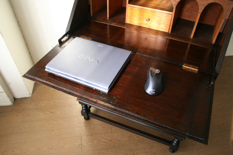 ステンドグラスビューローブックケース