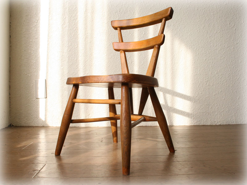 ーーーーーアンティーク　Ercol　ホワイトドット　イギリス　チャイルドチェア　ウッド　木