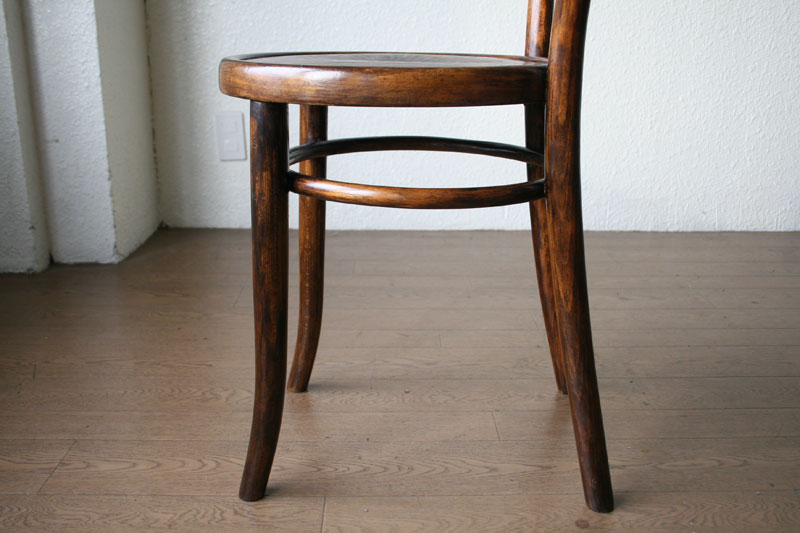 ベントウッドチェア(Thonet)