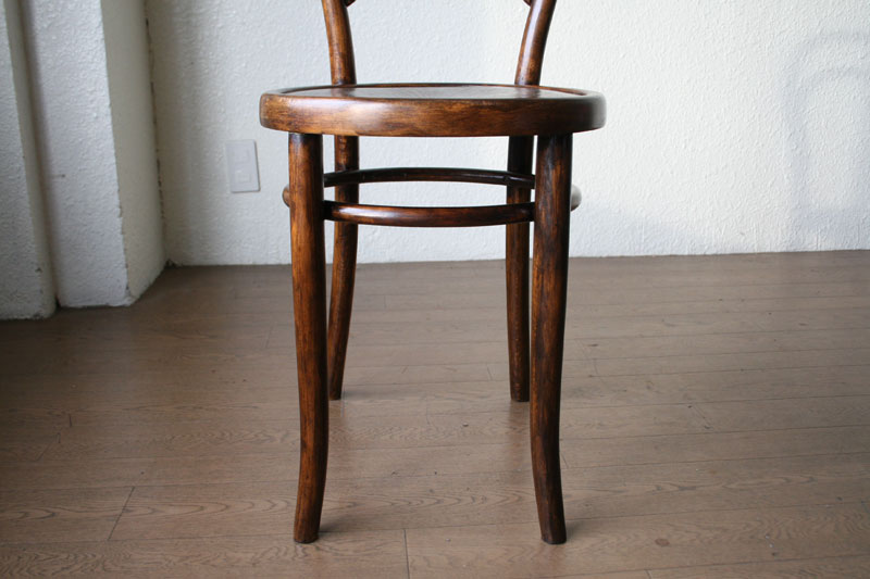 ベントウッドチェア(Thonet)