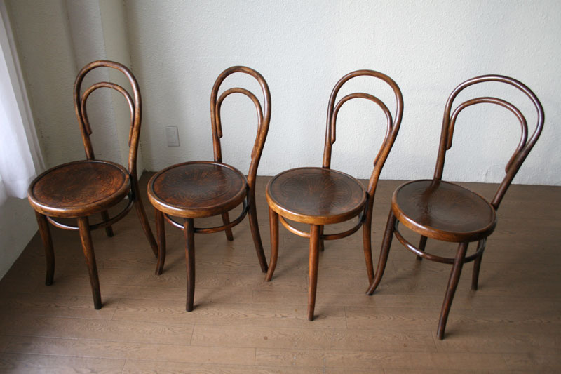 ベントウッドチェア(Thonet)