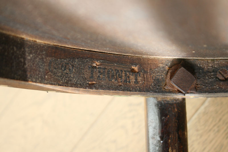 ベントウッドチェア(Thonet)