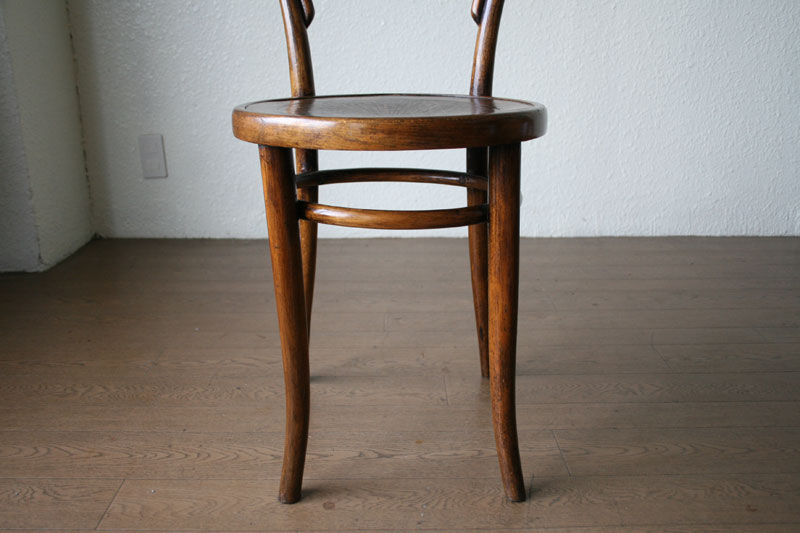 ベントウッドチェア(Thonet)