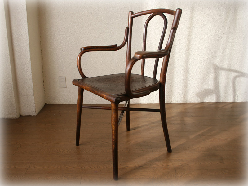 トーネットThonet ベントアームチェア