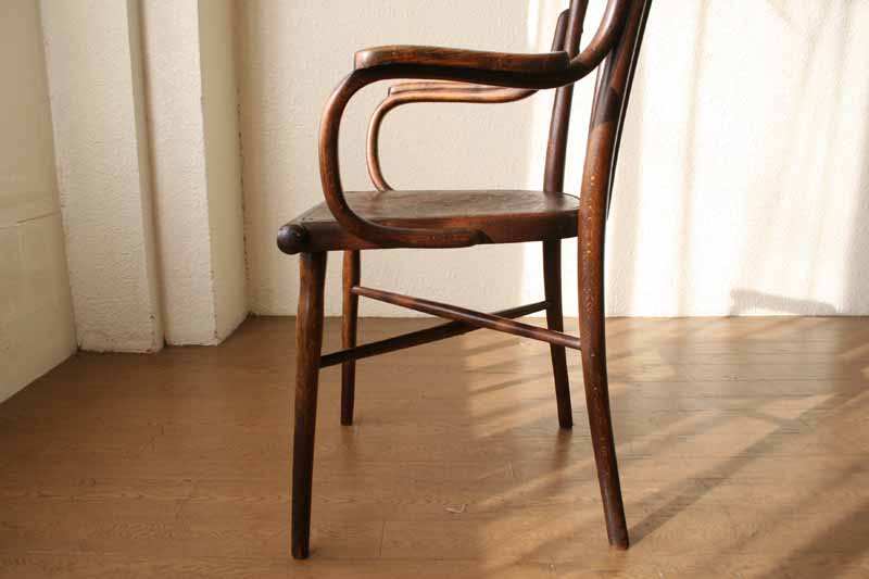 トーネットThonet ベントアームチェア