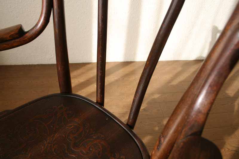 トーネットThonet ベントアームチェア