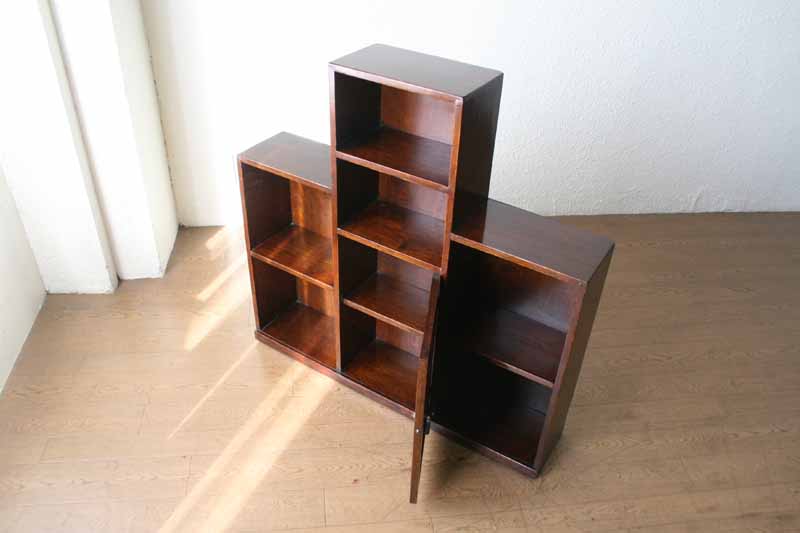 オープンシェルフ