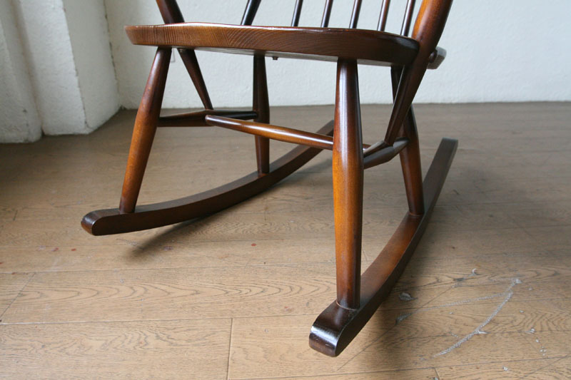 アーコールErcol ロッキングチェア