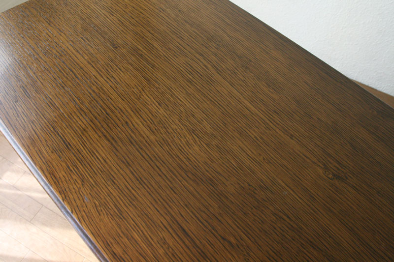 オールドスタイルカップボード