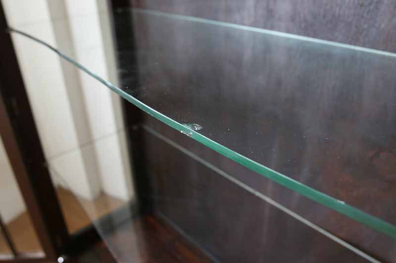 チッペンデールグラスキャビネット