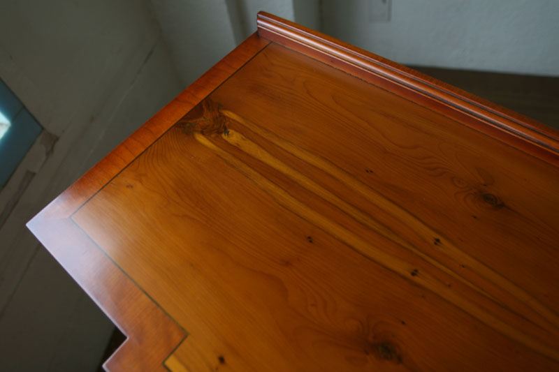 ユーウッドYew Woodホールテーブル