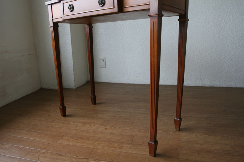 ユーウッドYew Woodホールテーブル