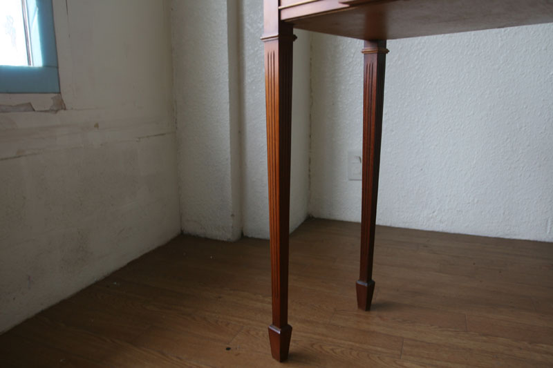 ユーウッドYew Woodホールテーブル