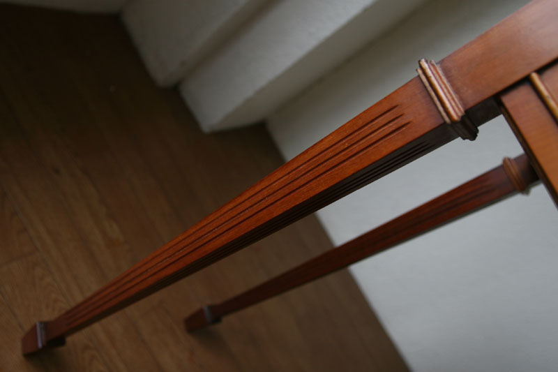 ユーウッドYew Woodホールテーブル