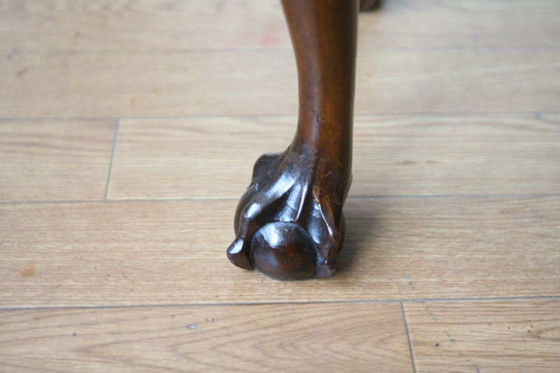 チッペンデールキャビネット