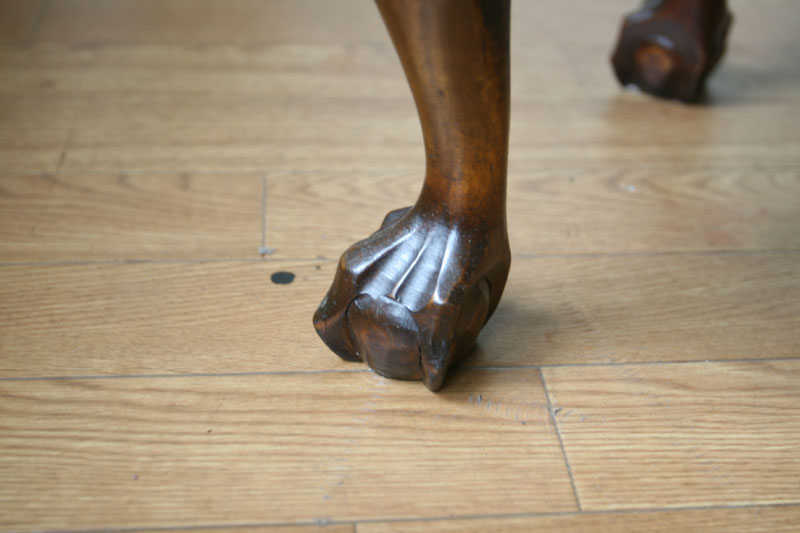 スモールチッペンデールキャビネット