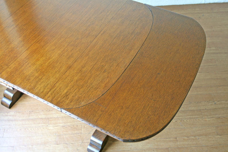 スーパーバルボスドローリーフテーブル