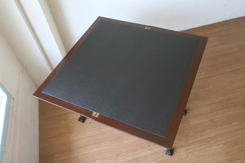 チッペンデールゲームテーブル