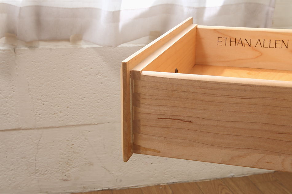イーセンアーレン ETHAN ALLEN ナイトスタンド
