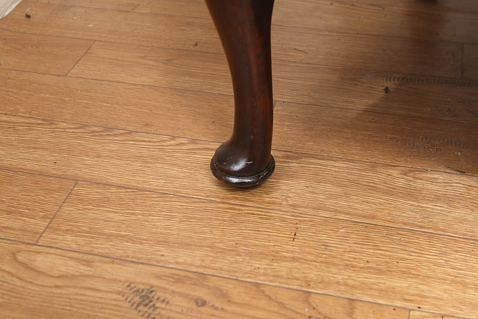 チッペンデールスタイルキャビネット