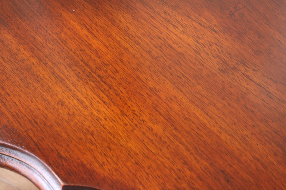 マホガニー　マッシュルームテーブル