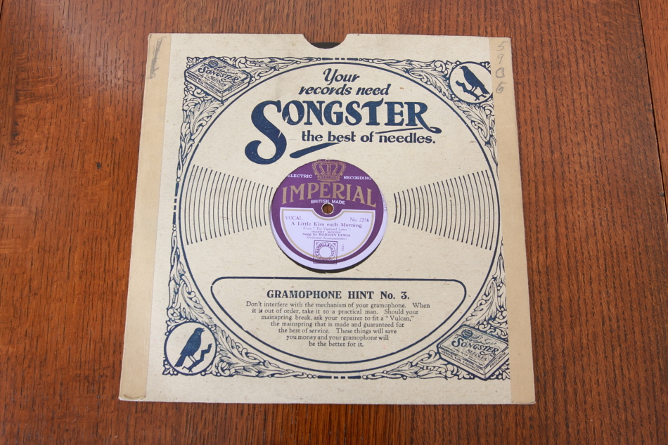 SPレコード盤　10インチ25cm　18　～CONGRATULATIONS～