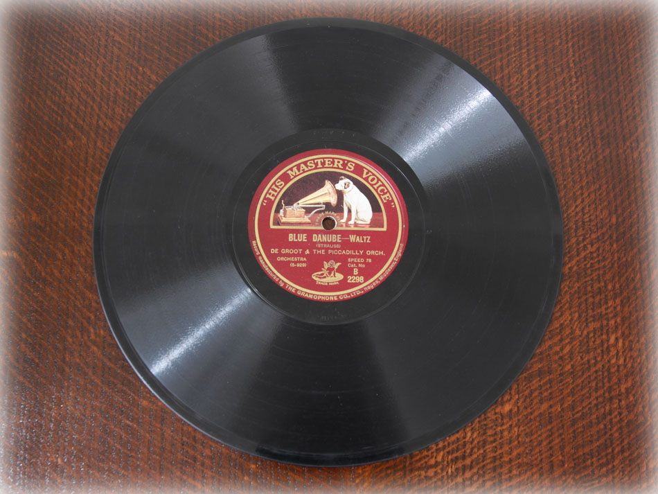 SPレコード盤　10インチ25cm　42　～BLUE DANUBE～
