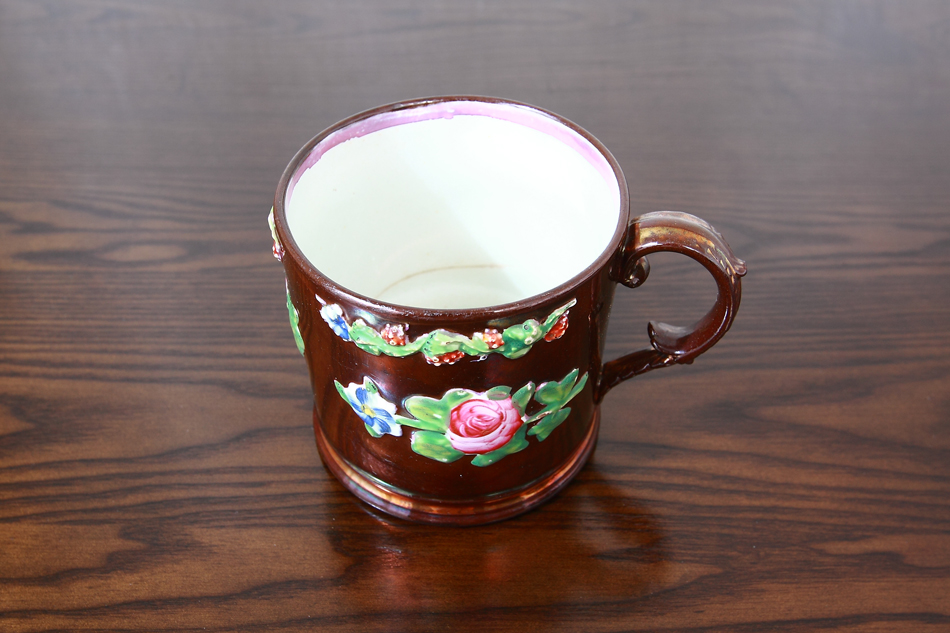 サンダーランド ラスター彩マグカップ A