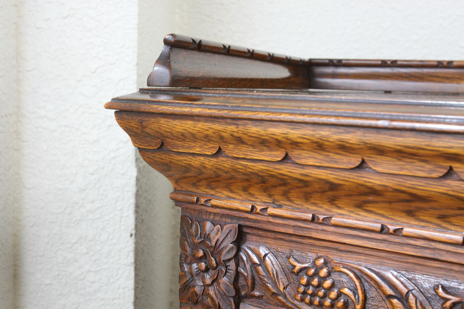 The king of Sideboard ! スーパーバルボスオーク カクテルキャビネット