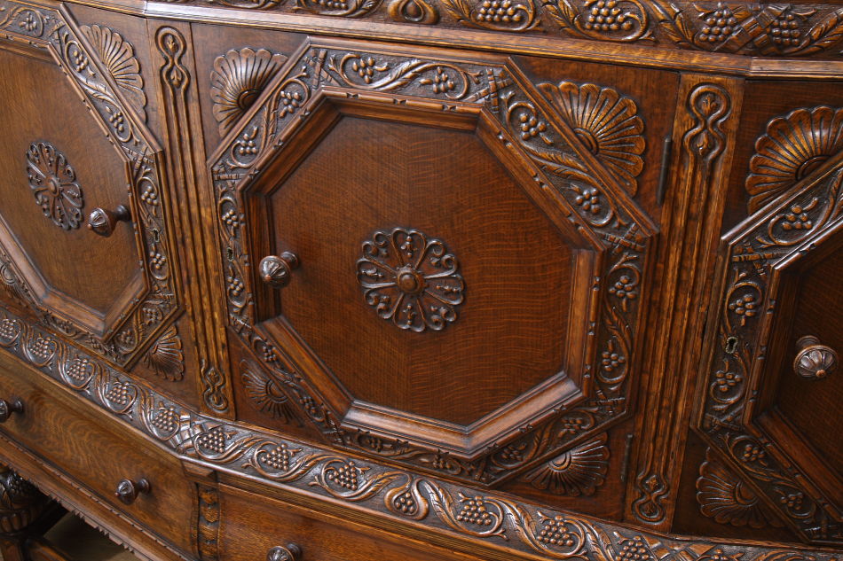 The king of Sideboard ! スーパーバルボスオーク カクテルキャビネット