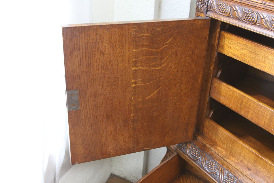 The king of Sideboard ! スーパーバルボスオーク カクテルキャビネット