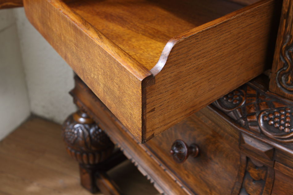The king of Sideboard ! スーパーバルボスオーク カクテルキャビネット